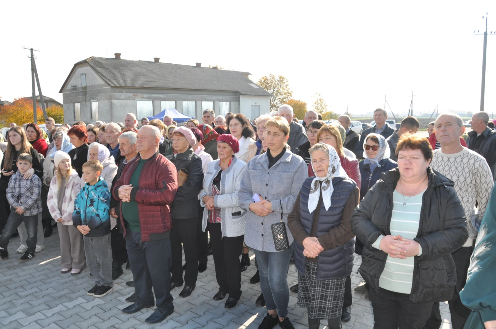 «Слава Тобі, наш Ісусе, слава Тобі, наш Господь»: у Старій Ягільниці постала велична фігура Христа