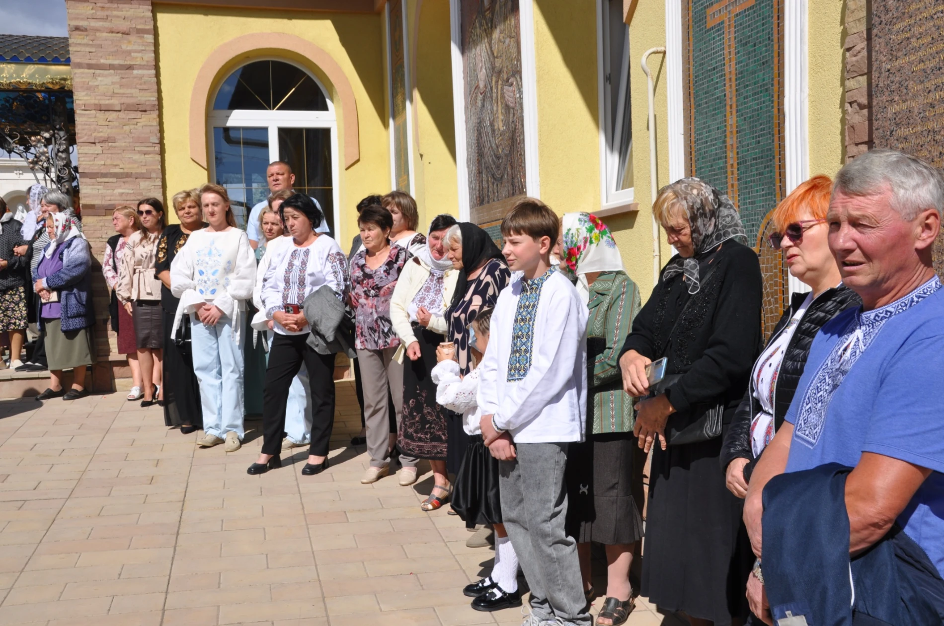 «Хто сіє щедро, той щедро й жатиме»: у Звинячі освятили величний духовний комплекс – Санктуарій Води