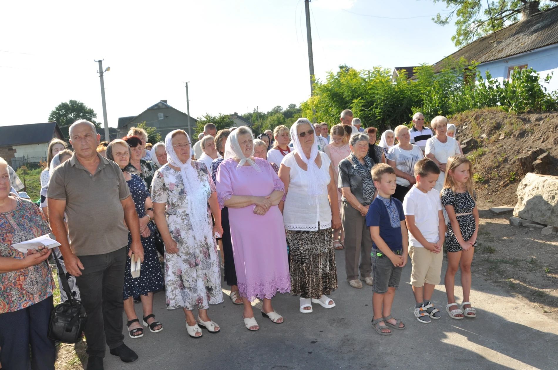 У Косові, що на Чортківщині, посвятили оновлену каплицю Богородиці з цікавою і трагічною історією