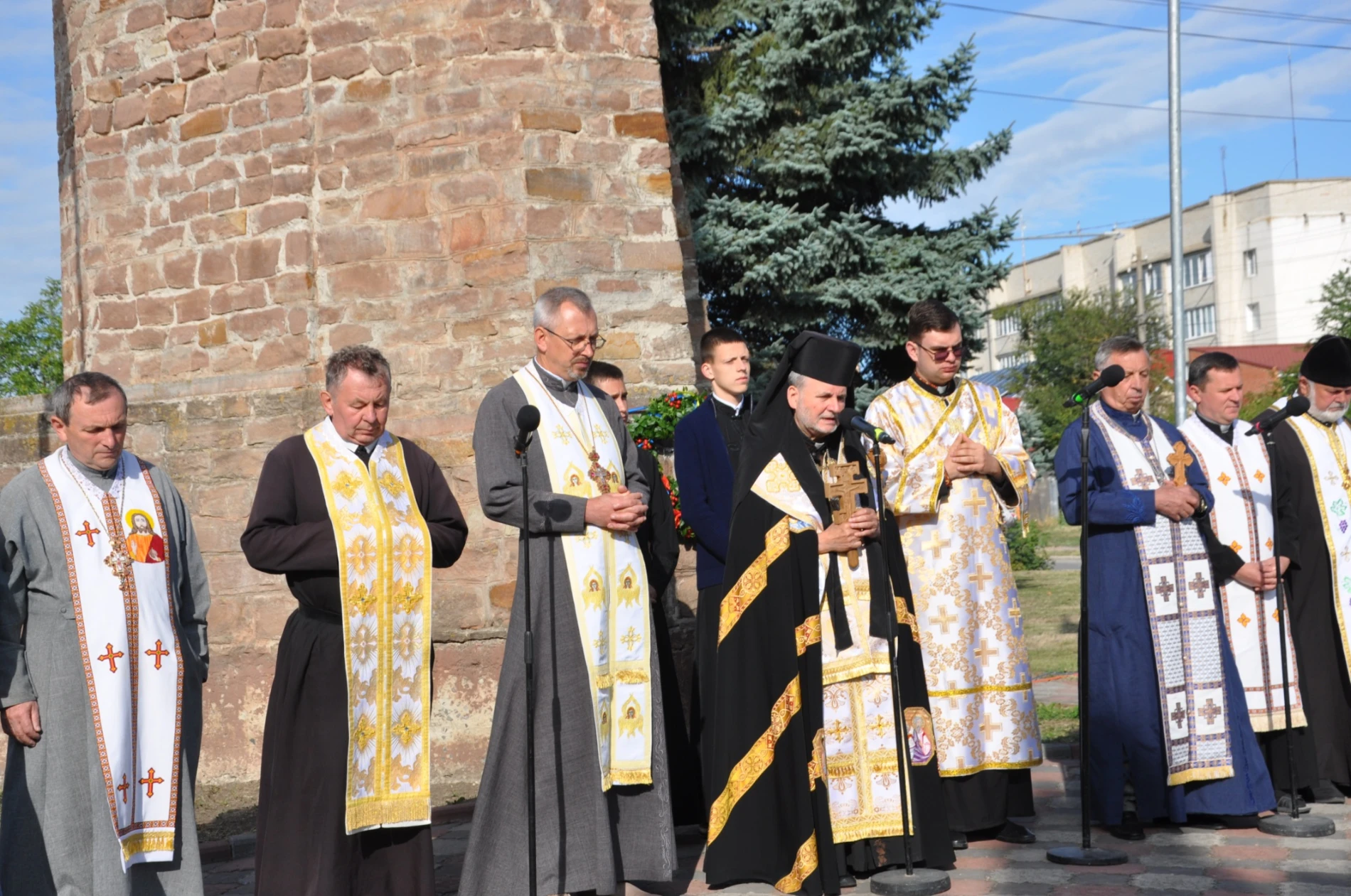 У Чорткові відбувся спільний молебень за мир та єдність України