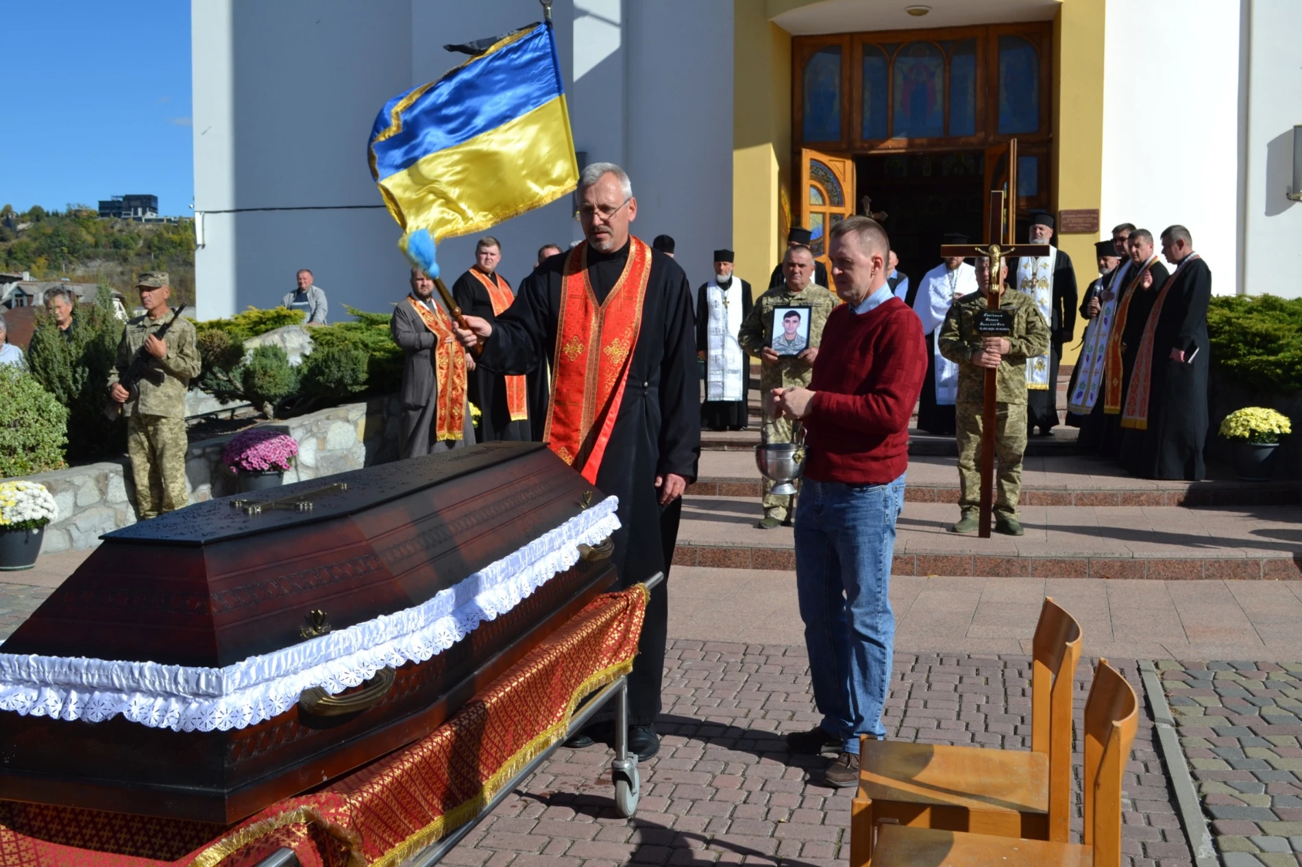 Два роки надії та – Чортківщина зустріла Воїна Колісника Василя «на щиті»