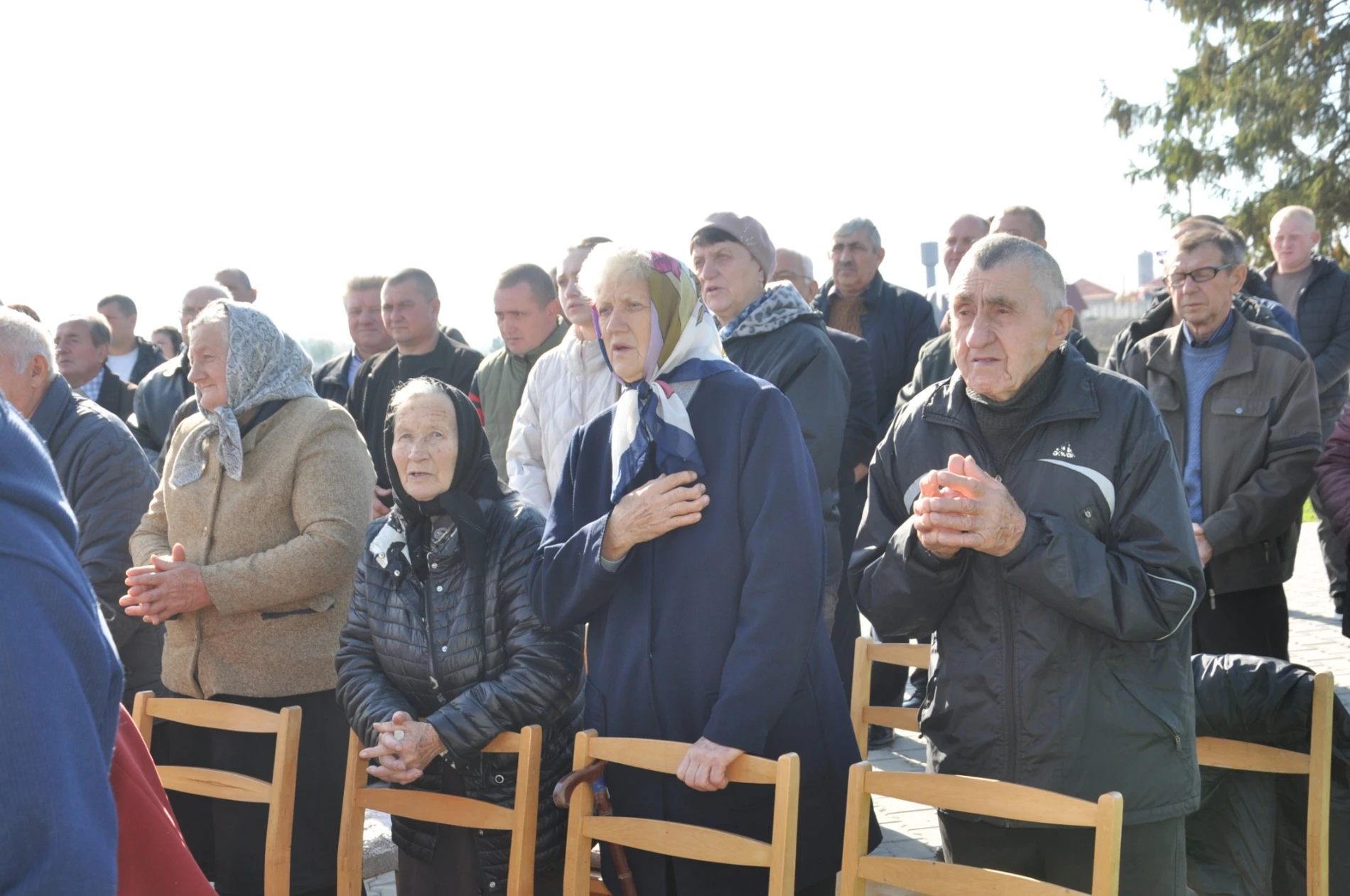 «Слава Тобі, наш Ісусе, слава Тобі, наш Господь»: у Старій Ягільниці постала велична фігура Христа