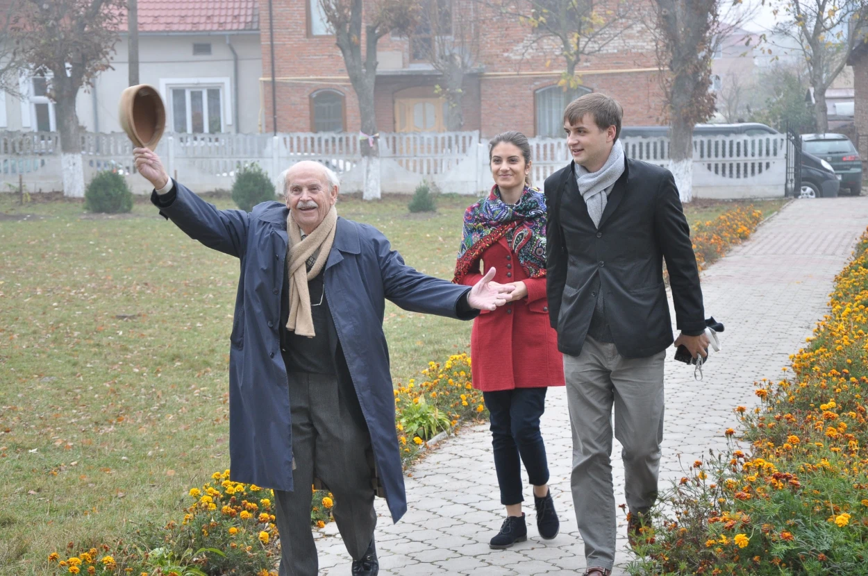 У Чортківському ліцеї № 1 відзначили сторіччя свого видатного випускника спецпогашенням марки