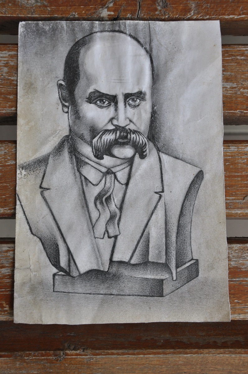 Ескіз олівцем погруддя Т. Г. Шевченку, за яким створював скульптуру автор