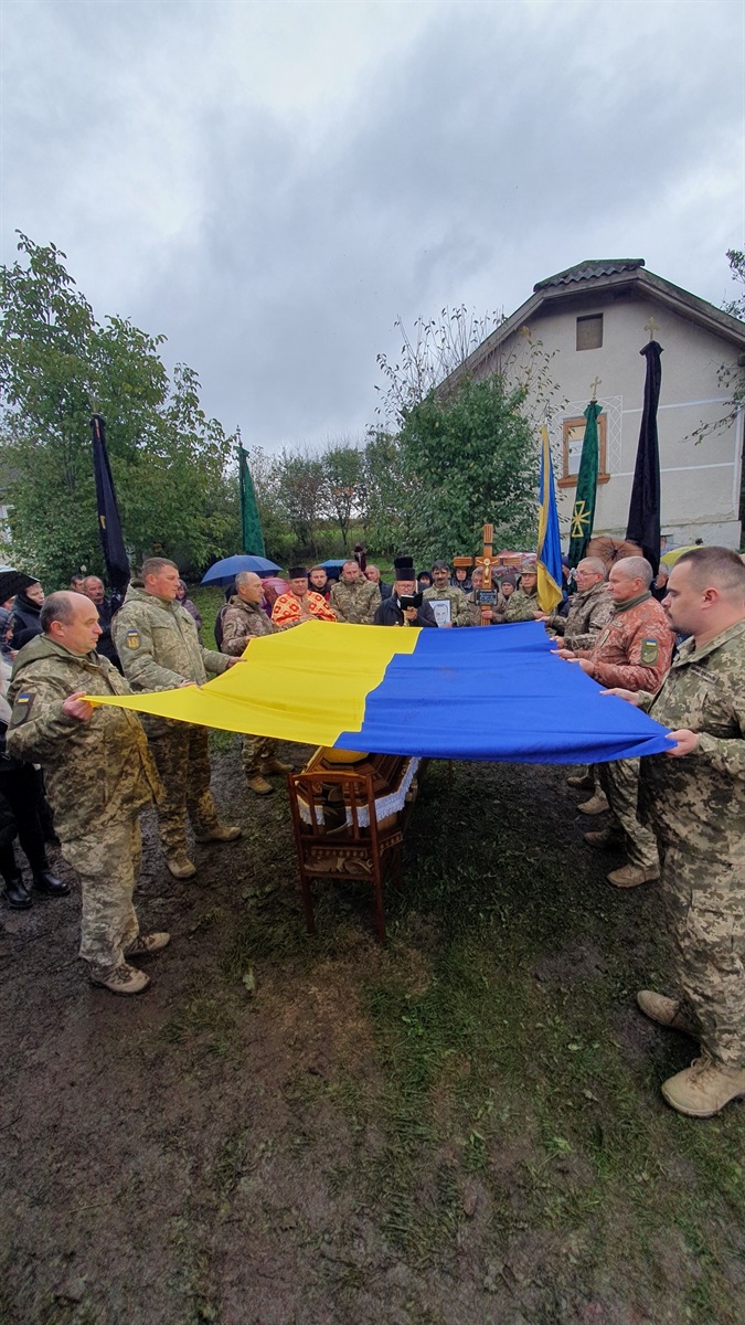 У Пробіжні Колиндянської громади попрощались із Героєм Яніцьким Андрієм