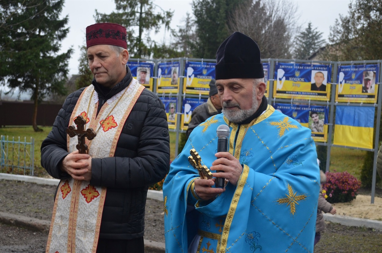 У Джурині, що на Чортківщині, відкрили «Алею Надії» одинадцяти безвісти зниклим захисникам-сельчанам