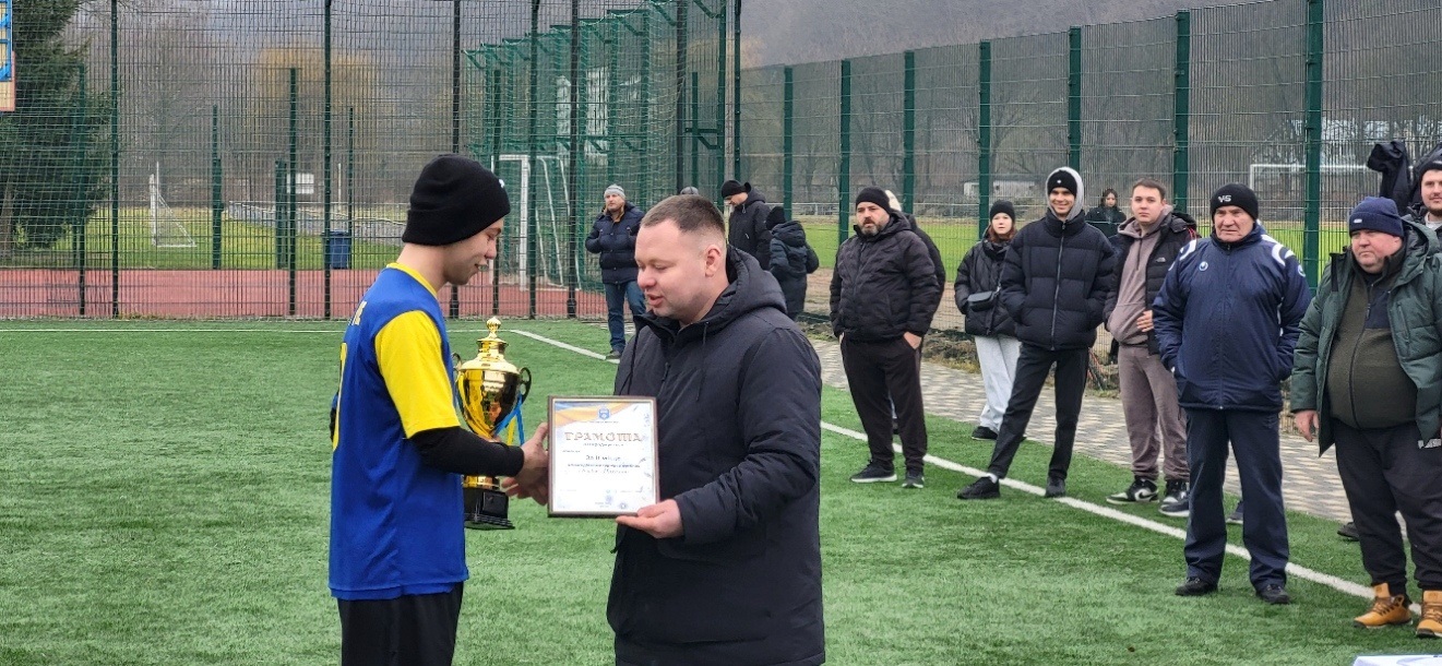 Чортківський футбол: Кубок святого Миколая поїхав до Копичинців