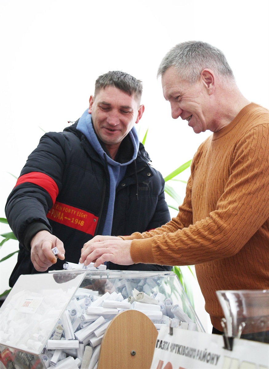 Восьмий розіграш призів від «Голосу народу»: географія переможців – від Хоросткова до Монастириської