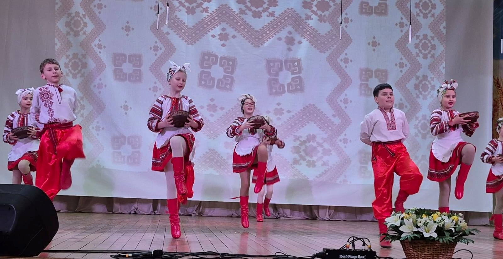 Два художні колективи Білобожницької громади підтвердили високі мистецькі звання