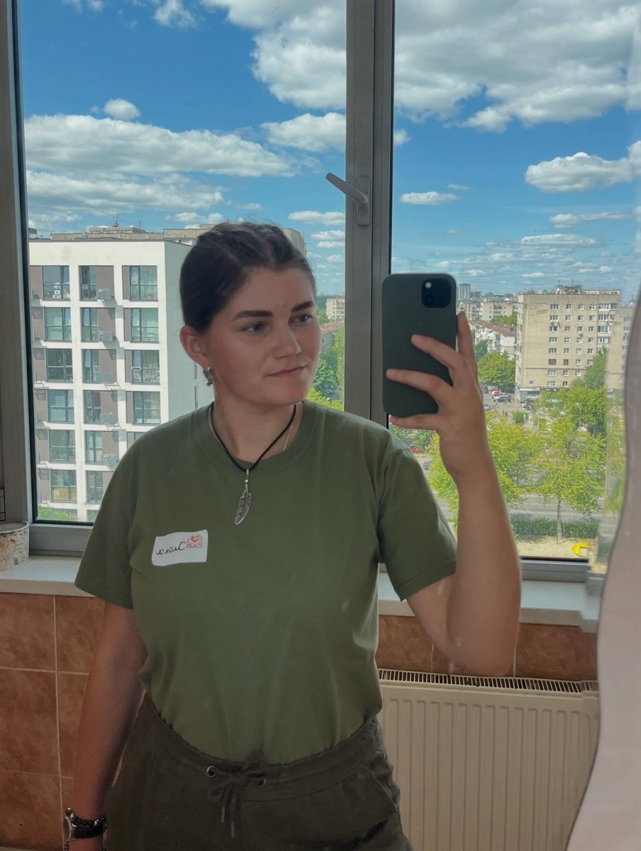 Як чортків’янка Ілона Скоромна хвацько встановлює ГБО, ганяє на байку та залишається справжньою леді