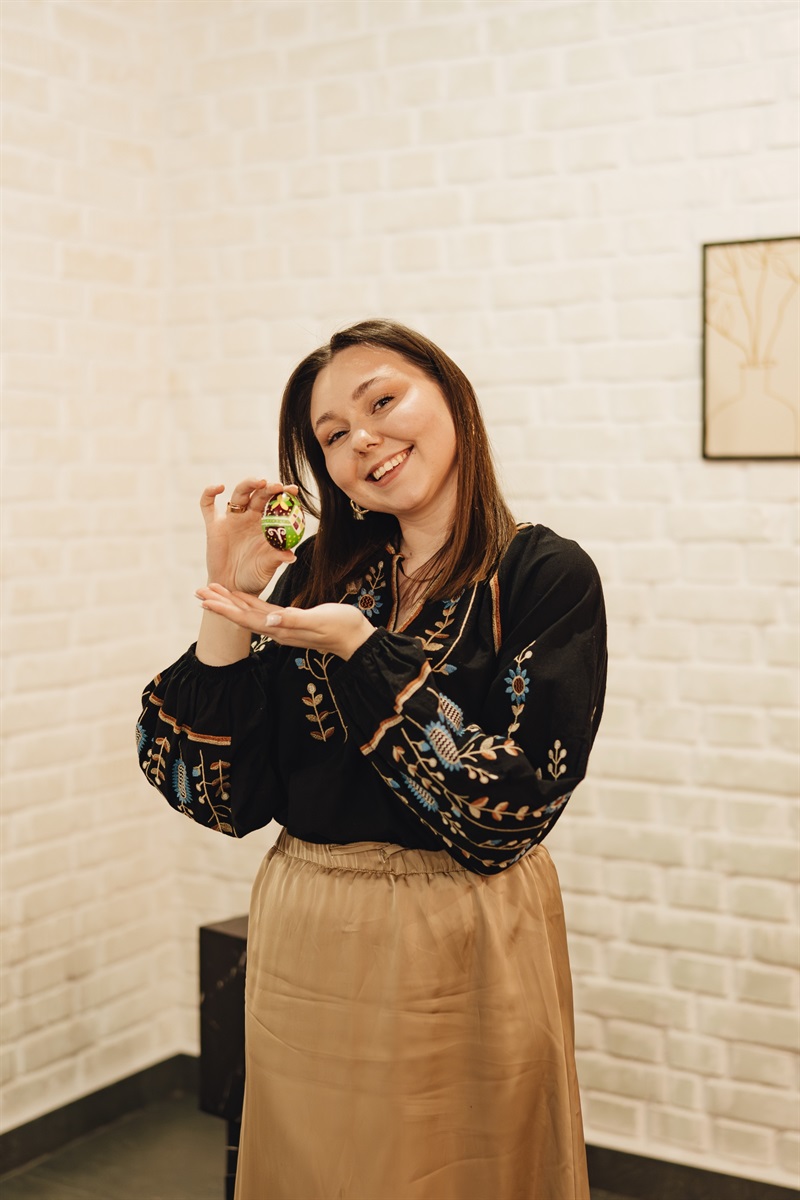 TVORY і відпочивай душею: у Чорткові відбувся майстер-клас з писанкарства