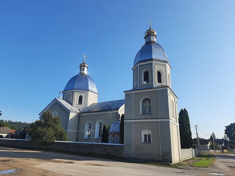 «Я є воскресіння і життя…»: храми Чортківщини – іменинники на Великдень