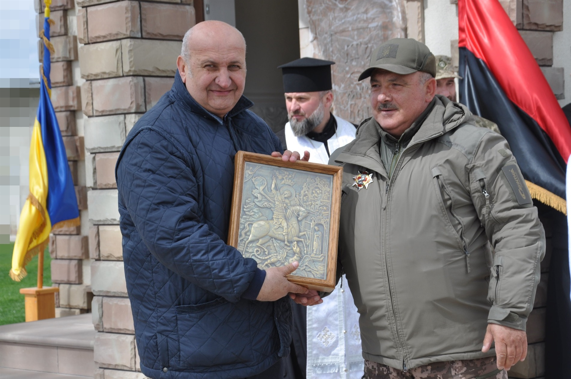 На Юрія закладено, на Юрія й освячено: у військовій частині на Тернопільщині постав красень-храм