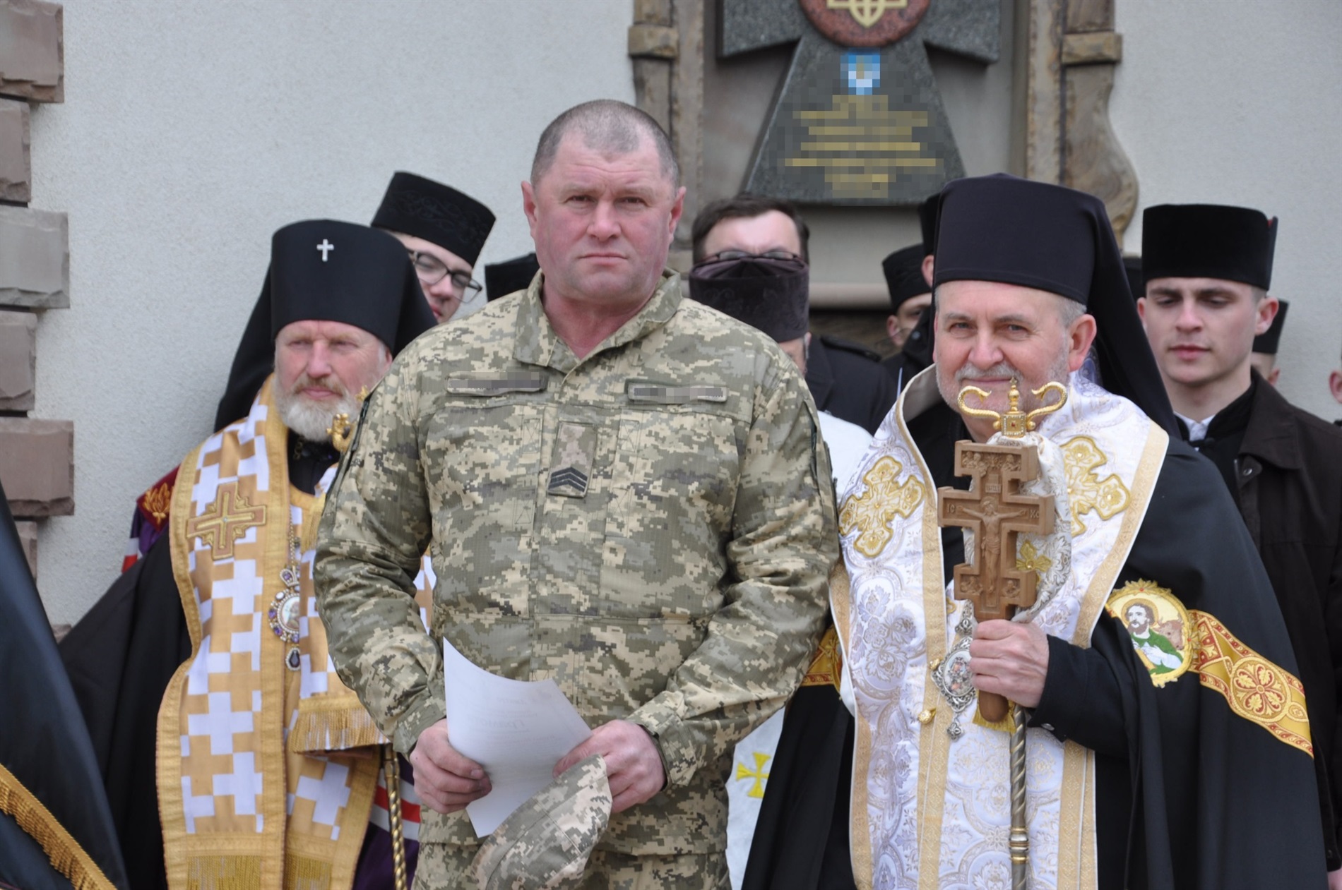 На Юрія закладено, на Юрія й освячено: у військовій частині на Тернопільщині постав красень-храм