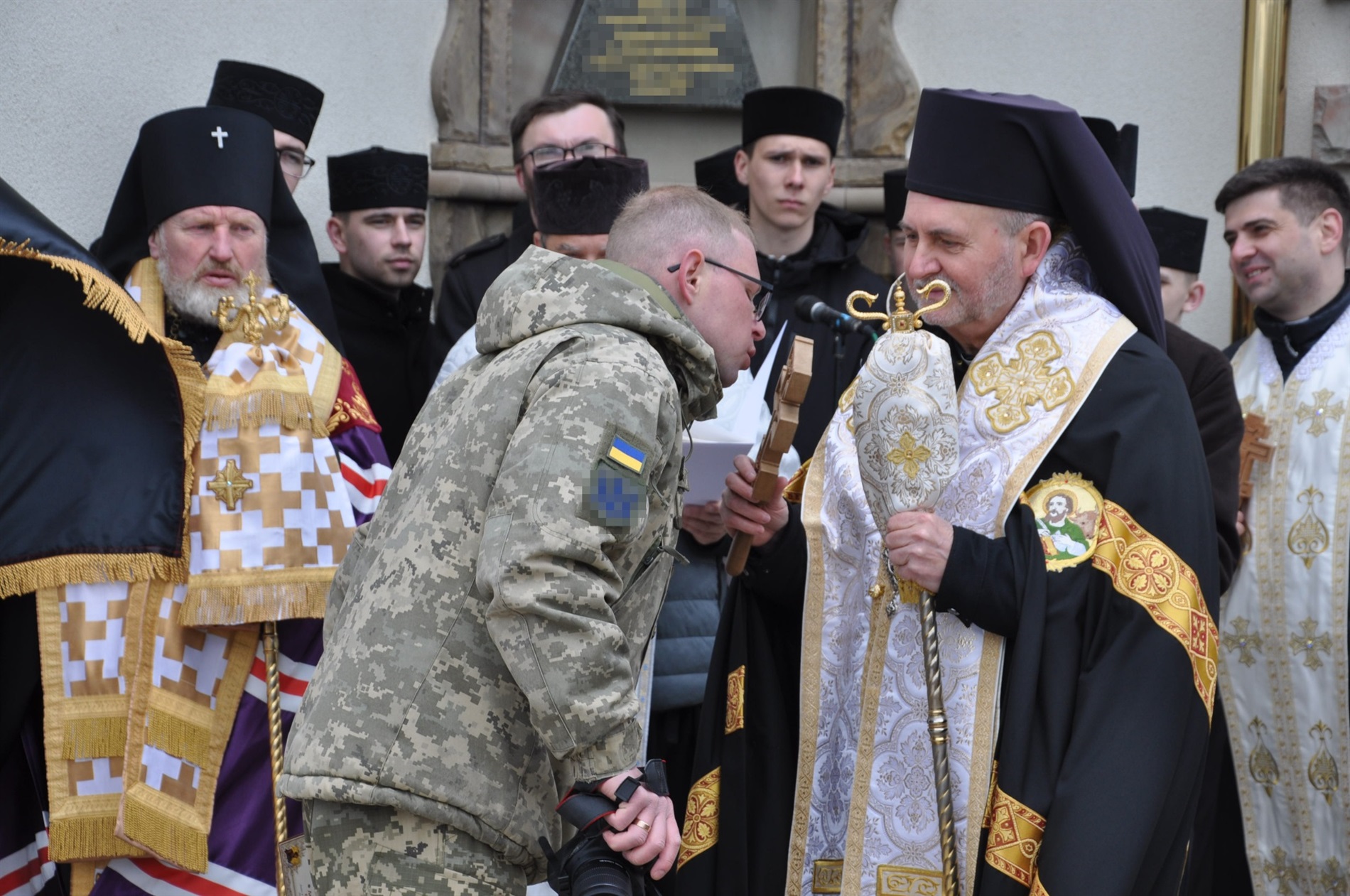 На Юрія закладено, на Юрія й освячено: у військовій частині на Тернопільщині постав красень-храм