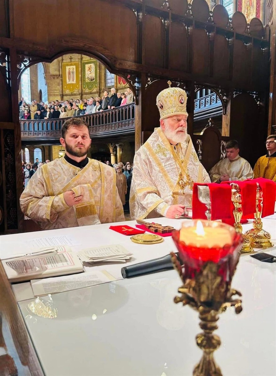 Отець Степан Тацій родом зі села Базар на Чортківщині: «Я піду за Христом, моя мамо»