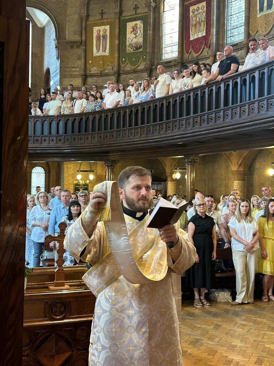 Отець Степан Тацій родом зі села Базар на Чортківщині: «Я піду за Христом, моя мамо»